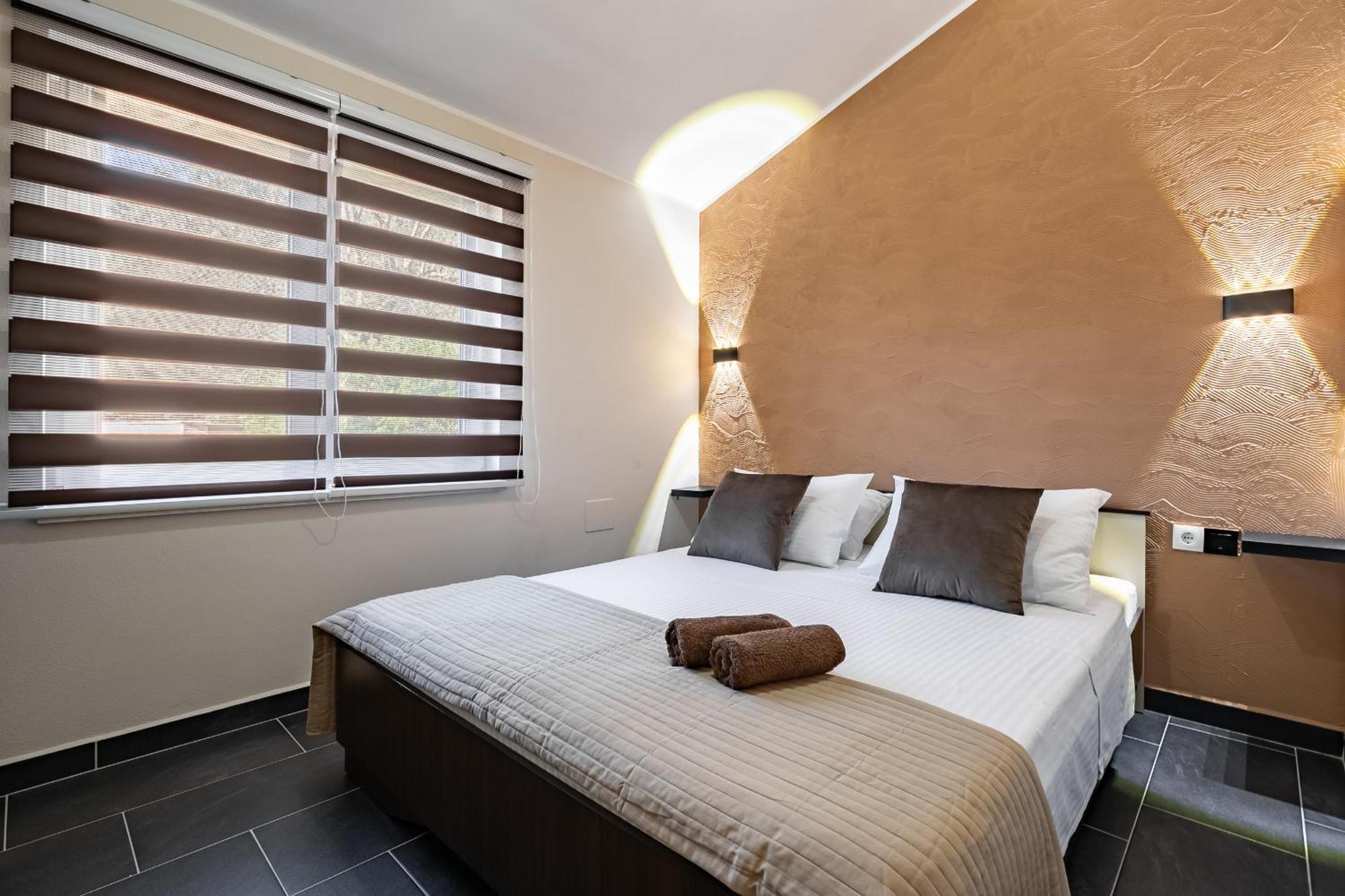 D&A Apartments Вела Лука Екстериор снимка
