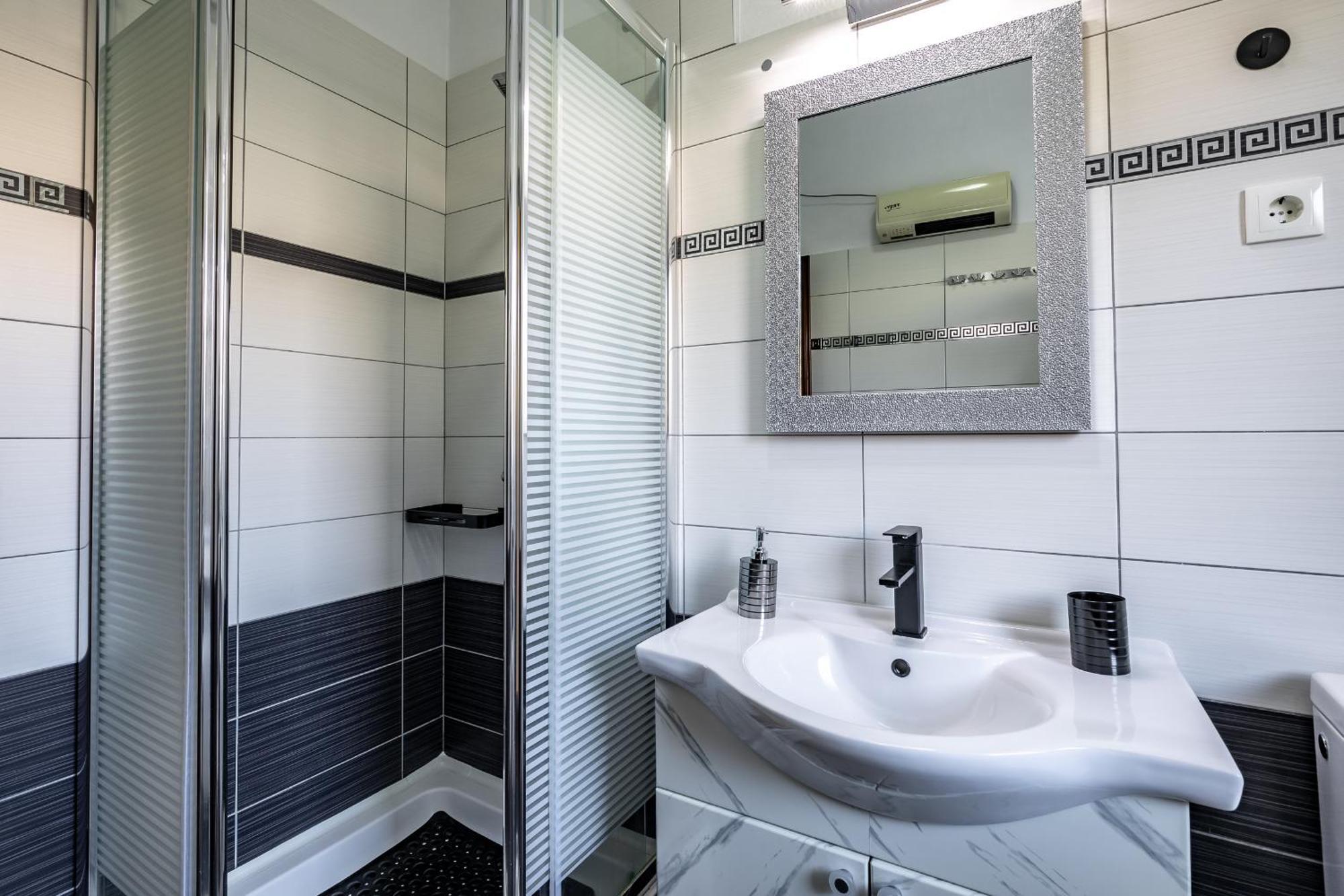 D&A Apartments Вела Лука Екстериор снимка